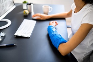 workers compensation vs personal injury claims